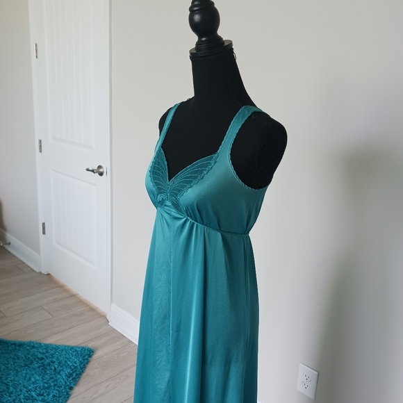 Turquoise Vintage Undercover Wear Butterfly Nightgown - Picture 6 of 9